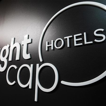 Nightcap At Fairfield Hotell Exteriör bild